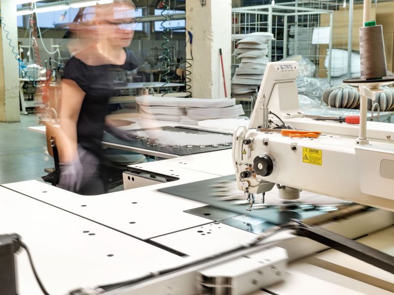 Industrial sewing machine at Tututis Textil